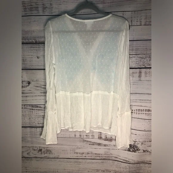 VENUS White and Teal 3/4 Sleeve Embellished Blouse sizes 8,10 and 14 NWOT - Picture 10 of 15